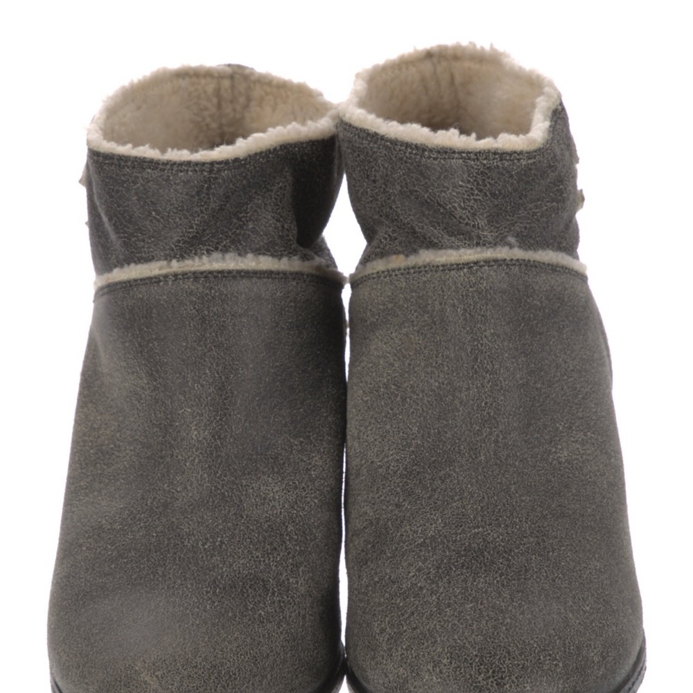 Chanel Interlocking CC Logo Suede Boots - Picture 3 of 11